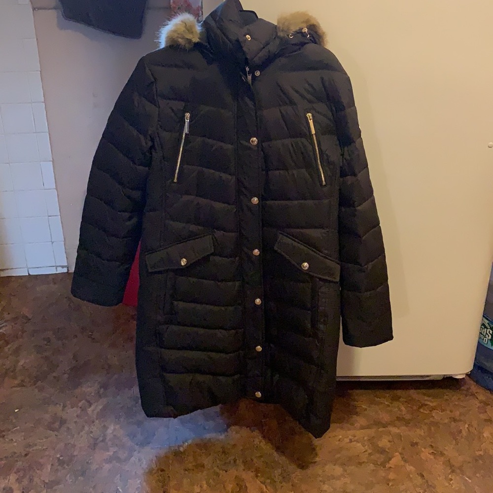 Coat - Picture 3 of 4